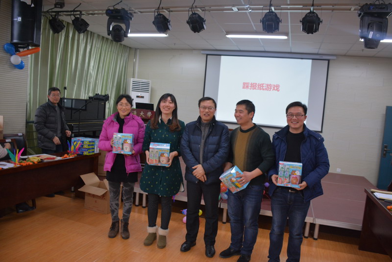 踢毽子比赛获奖者25.jpg