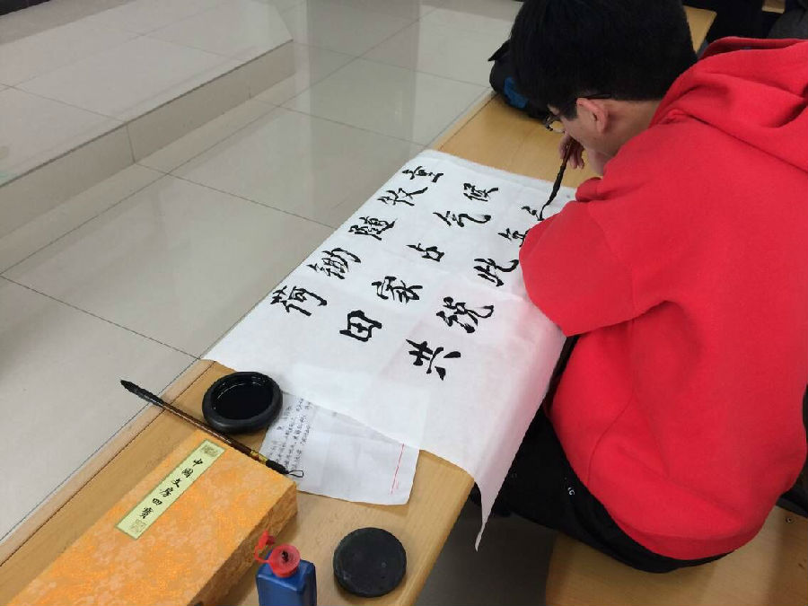 QQ图片20160328090427.jpg